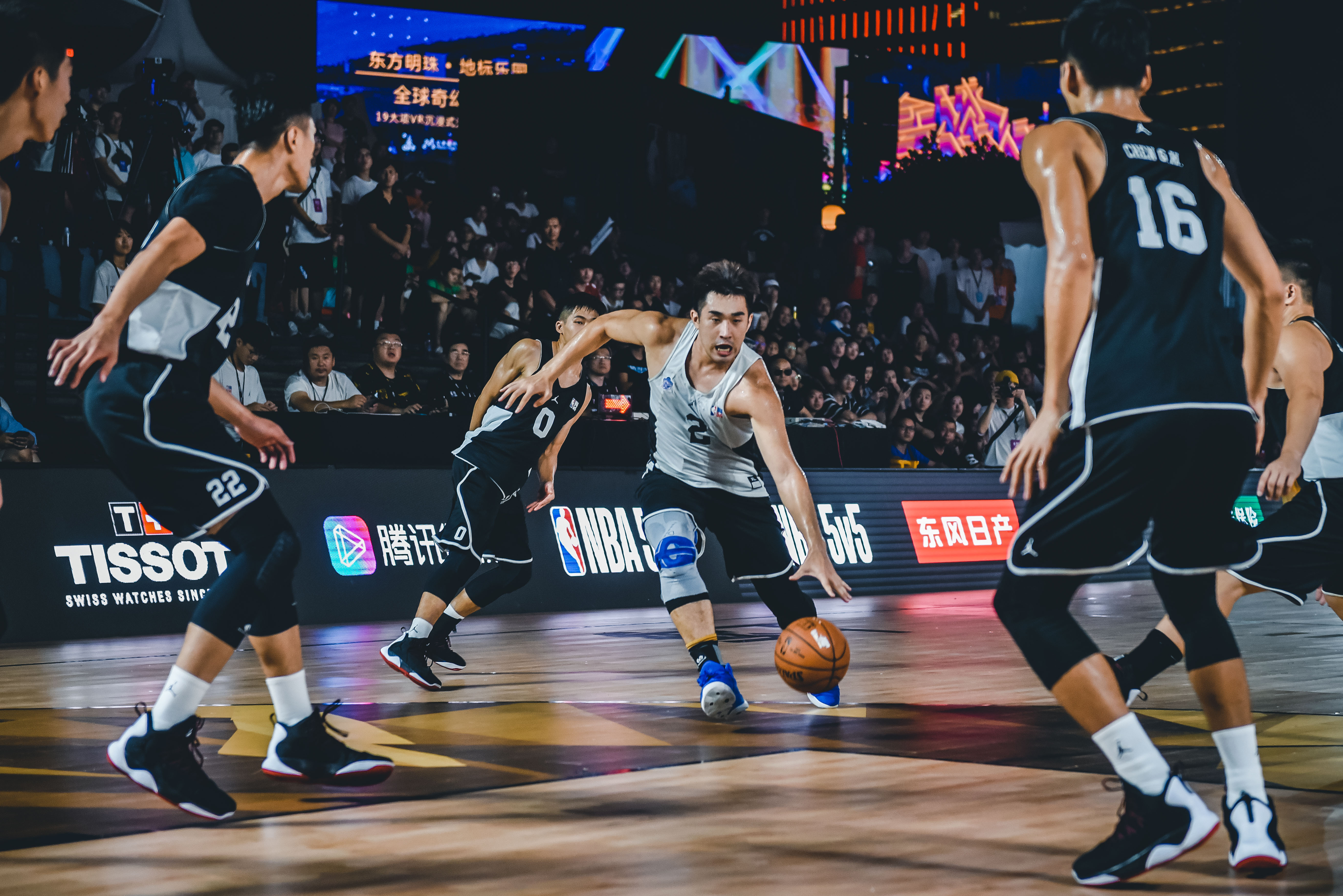 王鹤棣将参加NBA全明星名人赛 现场为詹姆斯助威